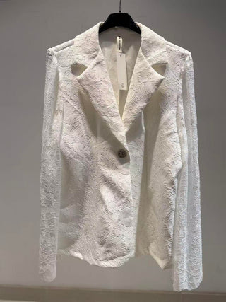 Blazer med blonde. Hvid