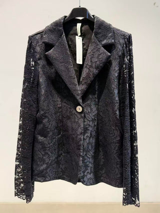 Blazer med blonde. Hvid